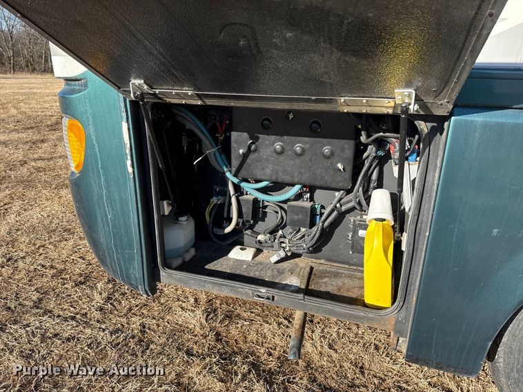 image for item ES5770 1999 Monaco Diplomat RV