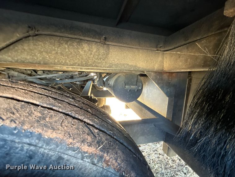 image for item ES5770 1999 Monaco Diplomat RV