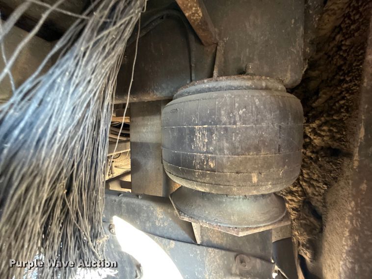 image for item ES5770 1999 Monaco Diplomat RV