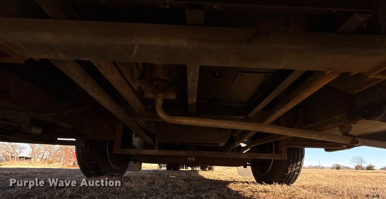 image for item ES5770 1999 Monaco Diplomat RV