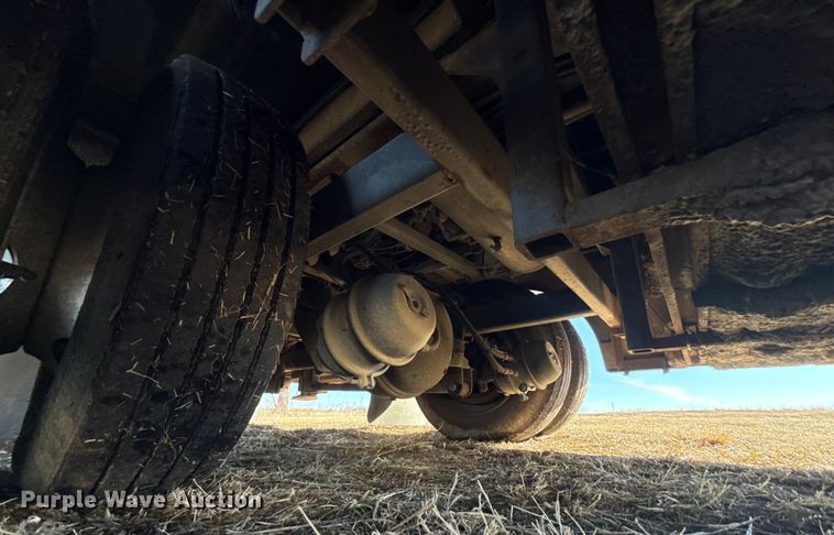 image for item ES5770 1999 Monaco Diplomat RV