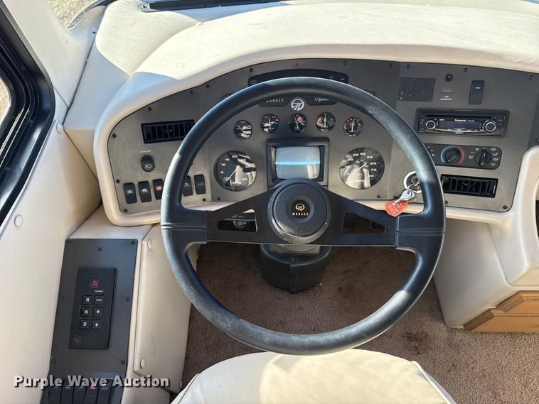 image for item ES5770 1999 Monaco Diplomat RV