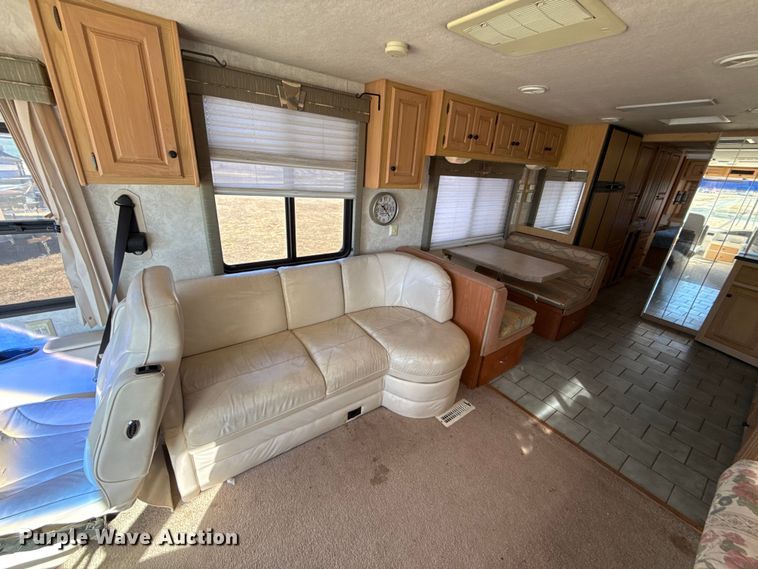 image for item ES5770 1999 Monaco Diplomat RV