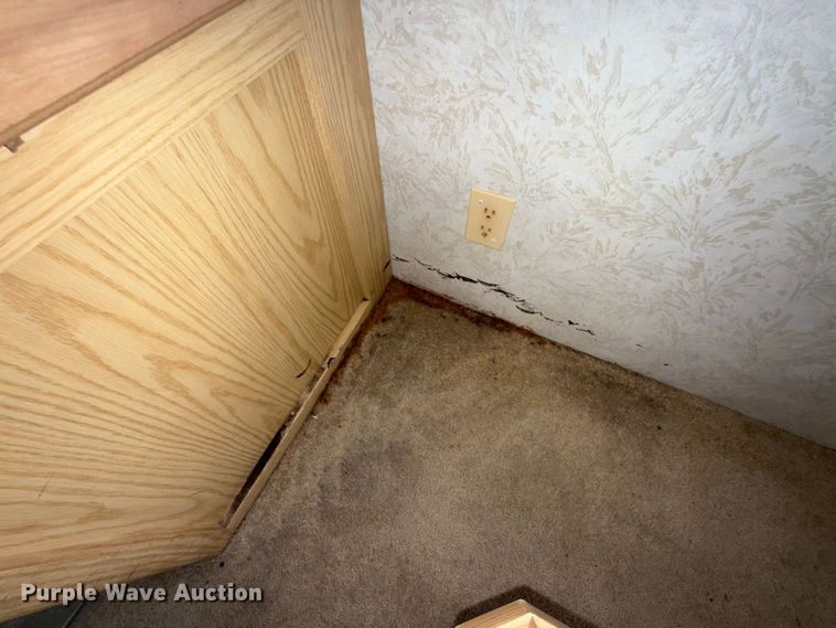 image for item ES5770 1999 Monaco Diplomat RV