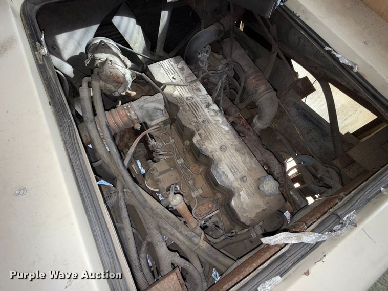 image for item ES5770 1999 Monaco Diplomat RV