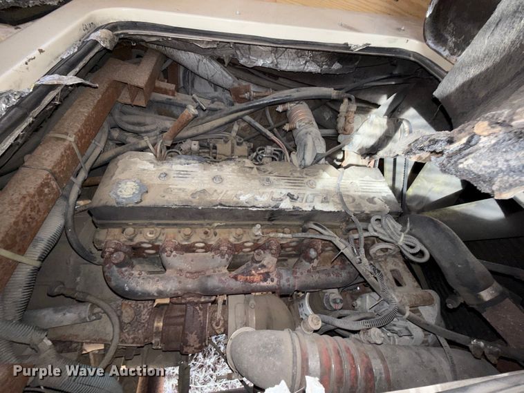 image for item ES5770 1999 Monaco Diplomat RV