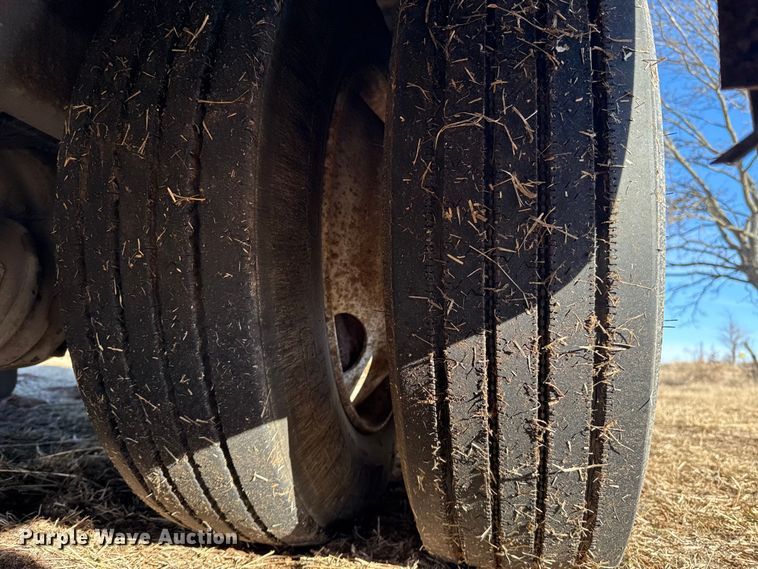 image for item ES5770 1999 Monaco Diplomat RV