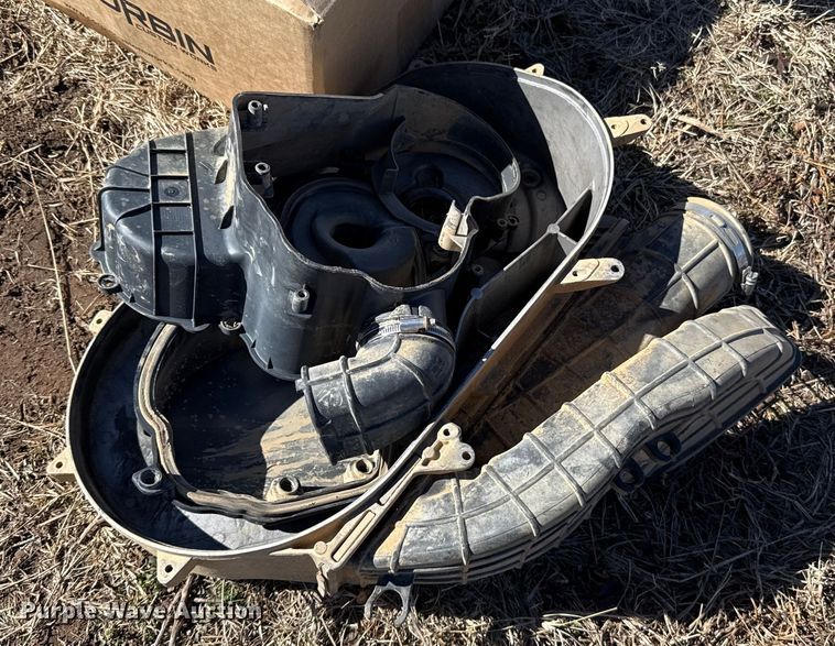 image for item ES5773 2022 Polaris Ranger XP 1000 Trail Boss utility vehicle