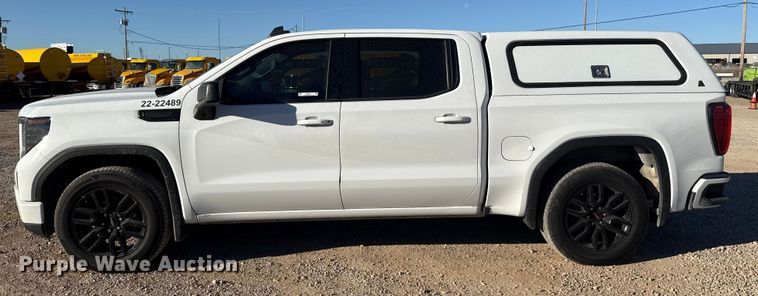 image for item ES5776 2022 GMC Sierra 1500 Crew Cab pickup truck
