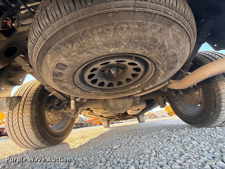 image for item ES5776 2022 GMC Sierra 1500 Crew Cab pickup truck