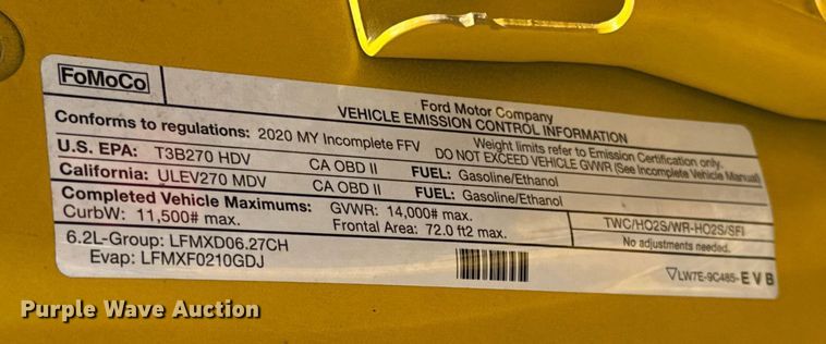 image for item ES5780 2020 Ford F350 Super Duty utility bed pickup truck