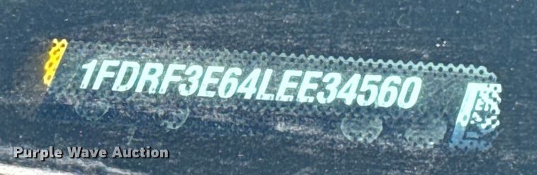 image for item ES5780 2020 Ford F350 Super Duty utility bed pickup truck