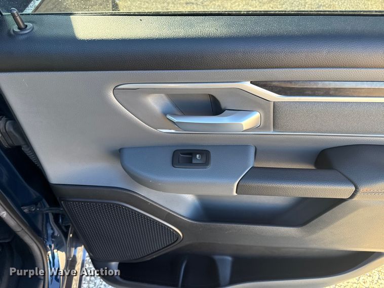 image for item ES5781 2022 RAM 1500 Crew Cab flatbed pickup truck