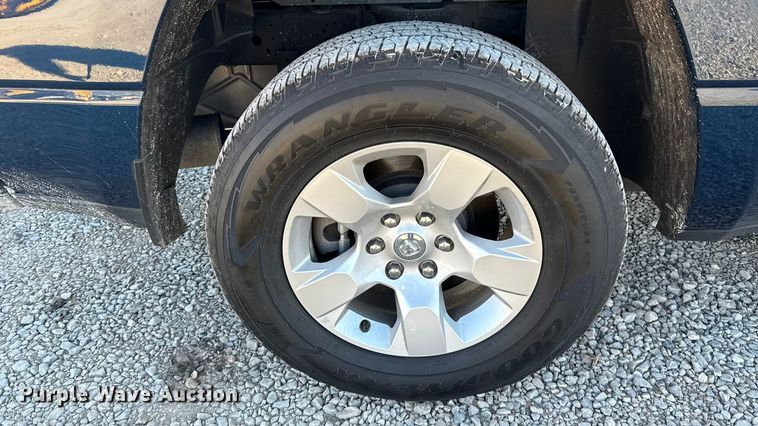 image for item ES5781 2022 RAM 1500 Crew Cab flatbed pickup truck