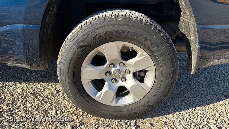 image for item ES5781 2022 RAM 1500 Crew Cab flatbed pickup truck