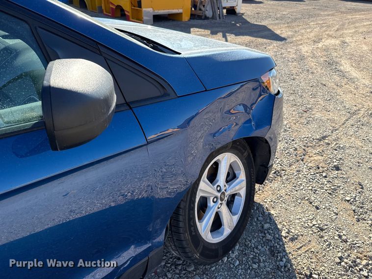 image for item ES5786 2024 Ford Edge SUV