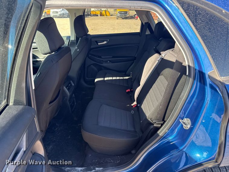 image for item ES5786 2024 Ford Edge SUV