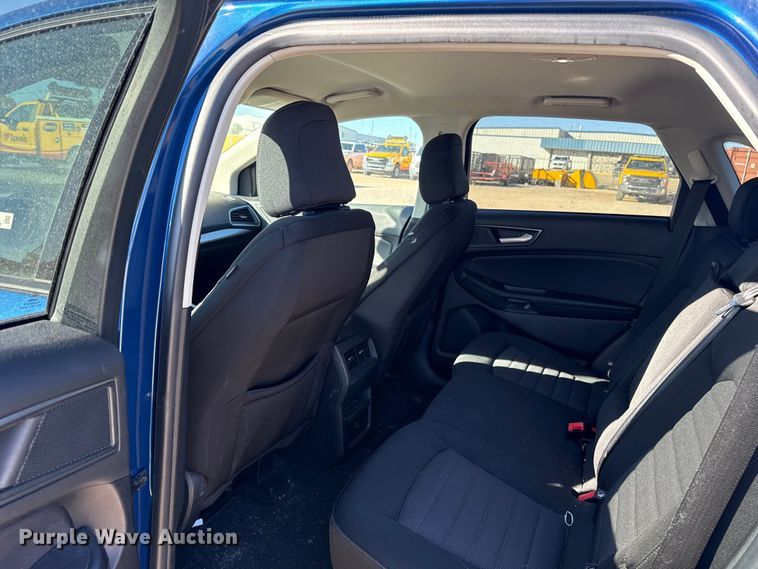 image for item ES5786 2024 Ford Edge SUV