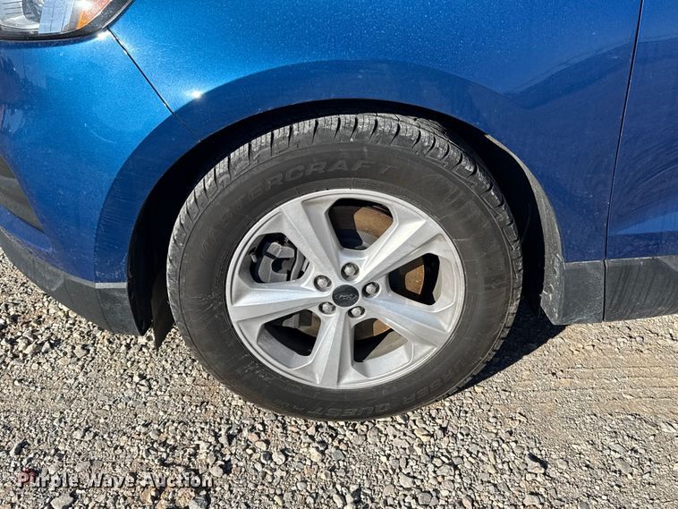 image for item ES5786 2024 Ford Edge SUV