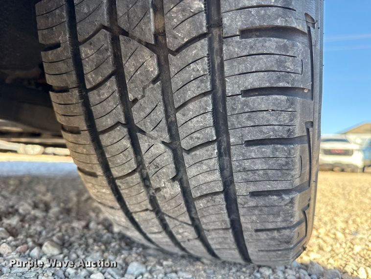 image for item ES5786 2024 Ford Edge SUV