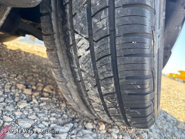 image for item ES5786 2024 Ford Edge SUV