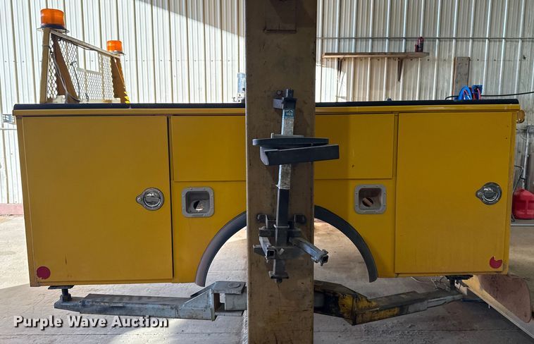 image for item ES5793 Reading Classic II utility bed