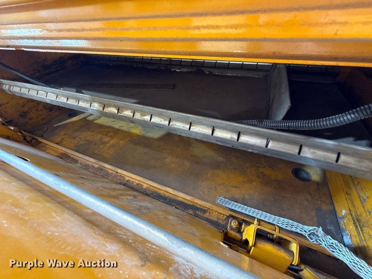 image for item ES5793 Reading Classic II utility bed