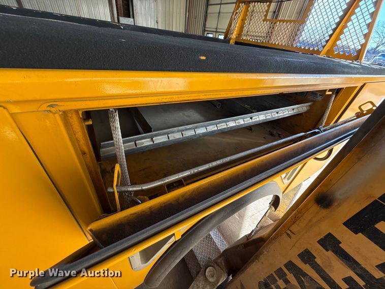 image for item ES5793 Reading Classic II utility bed