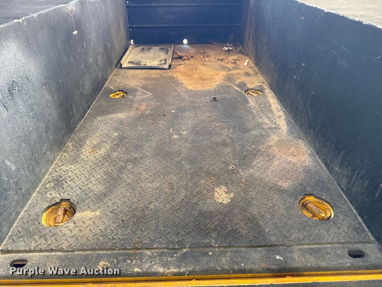 image for item ES5793 Reading Classic II utility bed