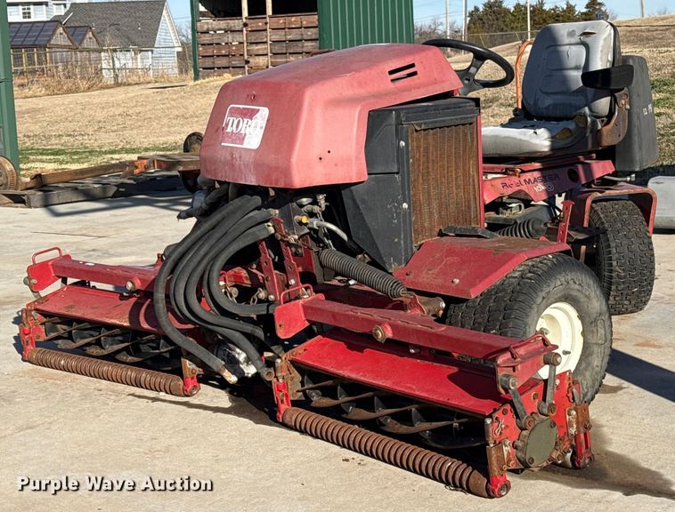 image for item ES5801 Toro Reelmaster 2600D reel mower