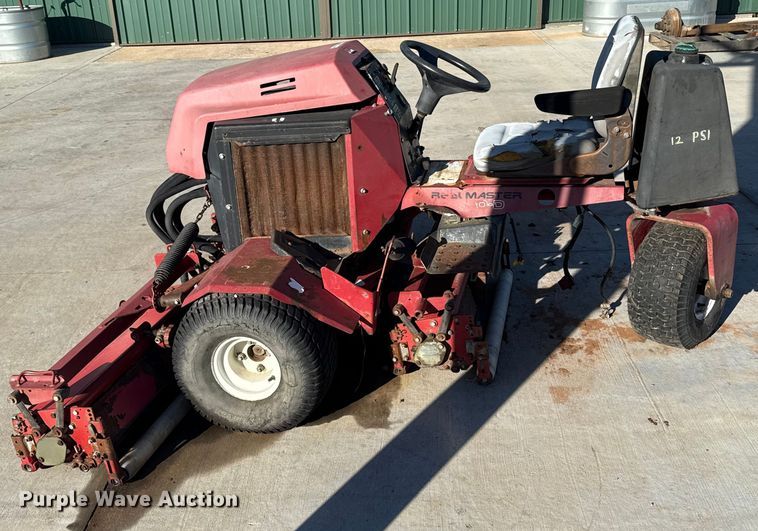 image for item ES5801 Toro Reelmaster 2600D reel mower