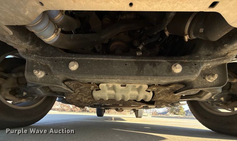 image for item ES5806 2022 Ford F150 Crew Cab pickup truck