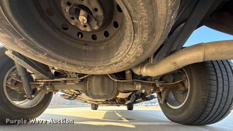 image for item ES5806 2022 Ford F150 Crew Cab pickup truck