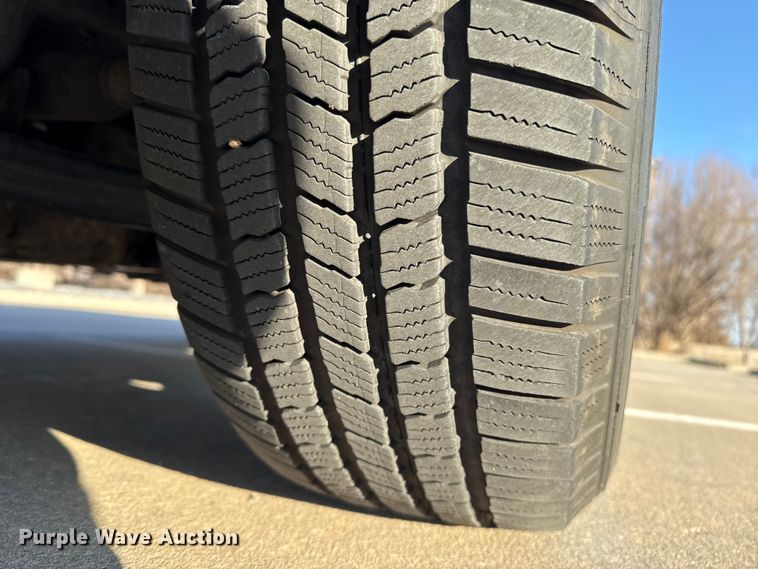 image for item ES5806 2022 Ford F150 Crew Cab pickup truck