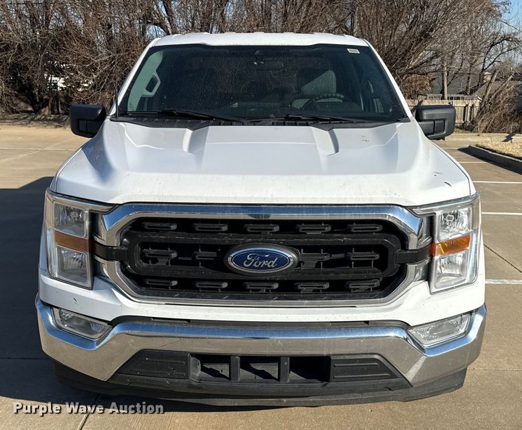 image for item ES5808 2022 Ford F150 Crew Cab pickup truck