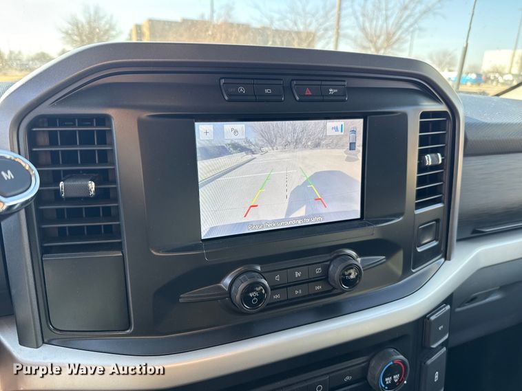 image for item ES5808 2022 Ford F150 Crew Cab pickup truck