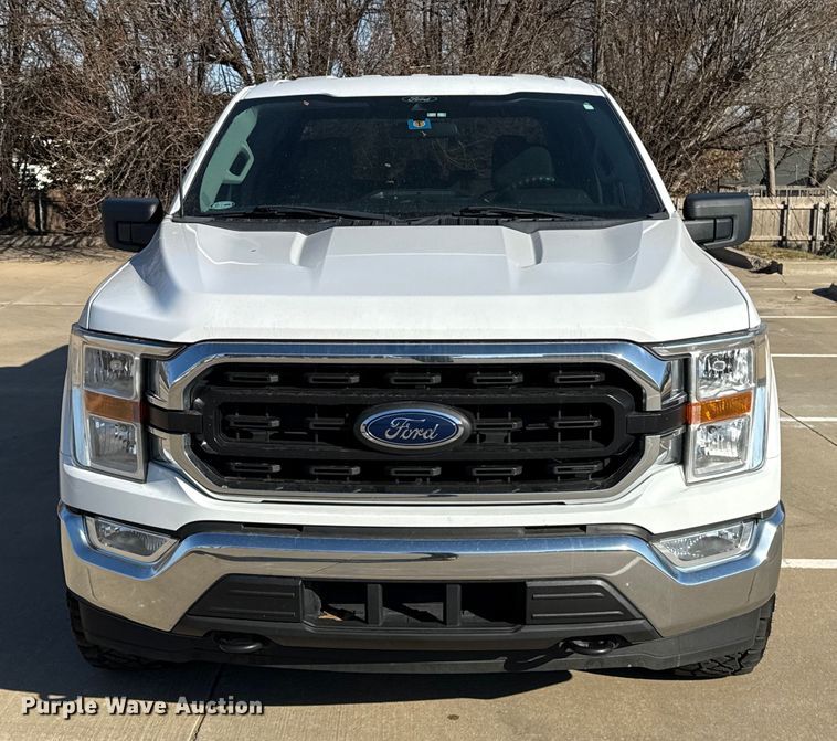 image for item ES5809 2022 Ford F150 Crew Cab pickup truck