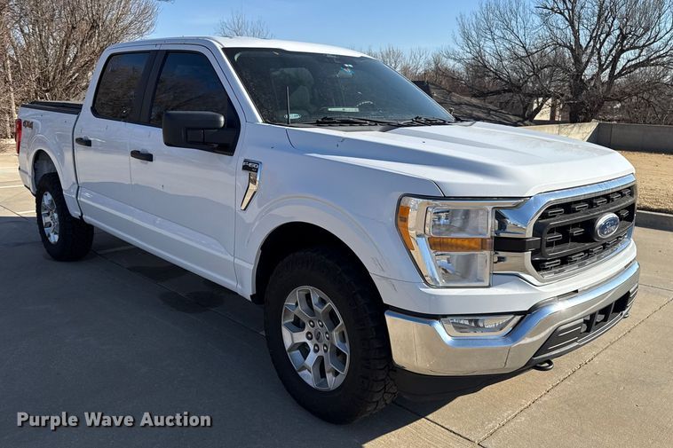 image for item ES5809 2022 Ford F150 Crew Cab pickup truck