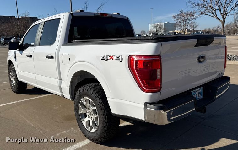 image for item ES5809 2022 Ford F150 Crew Cab pickup truck