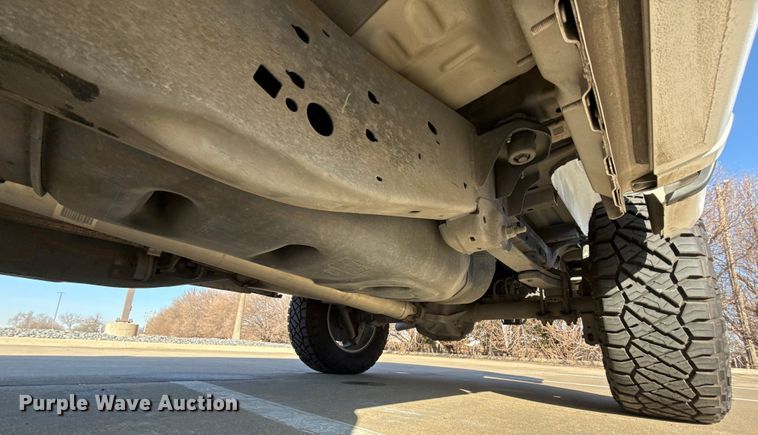 image for item ES5809 2022 Ford F150 Crew Cab pickup truck