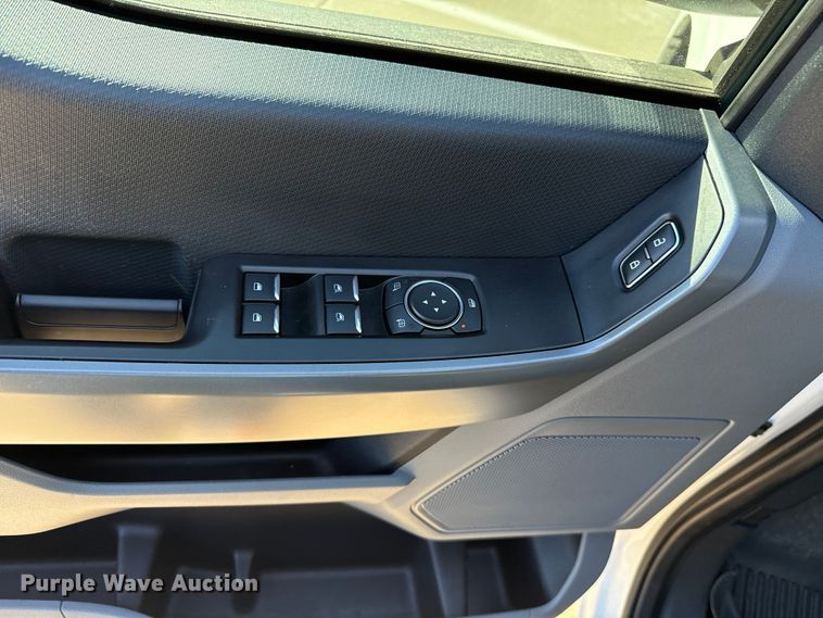 image for item ES5809 2022 Ford F150 Crew Cab pickup truck