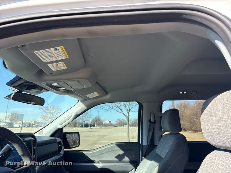 image for item ES5809 2022 Ford F150 Crew Cab pickup truck