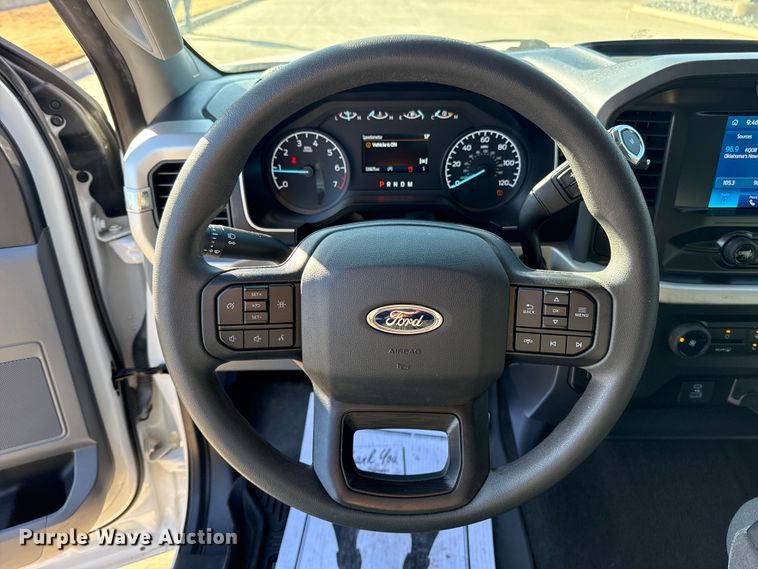 image for item ES5809 2022 Ford F150 Crew Cab pickup truck