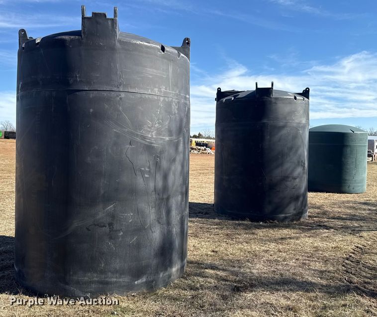 image for item ES5841 (3) tanks