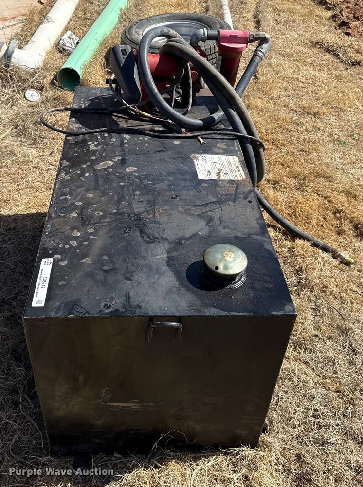 image for item ES5842 (2) Fuel transfer tanks