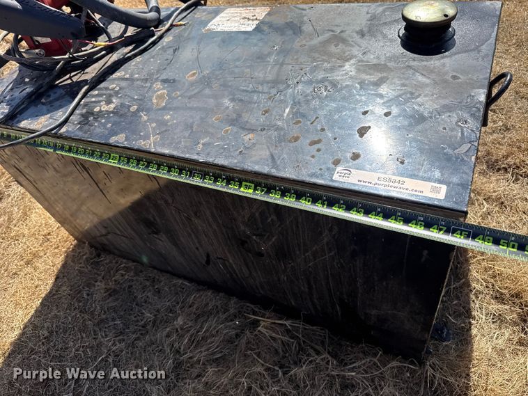 image for item ES5842 (2) Fuel transfer tanks