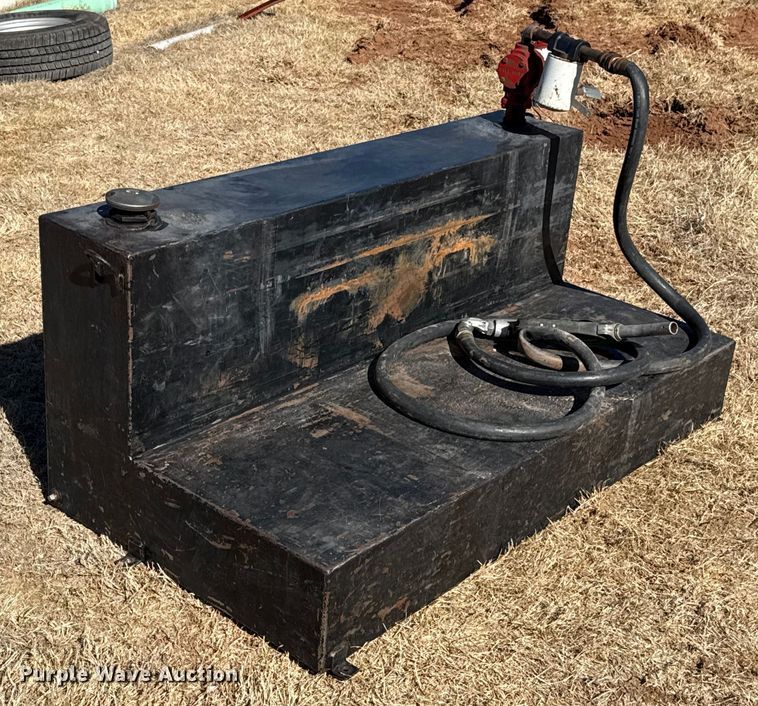 image for item ES5842 (2) Fuel transfer tanks