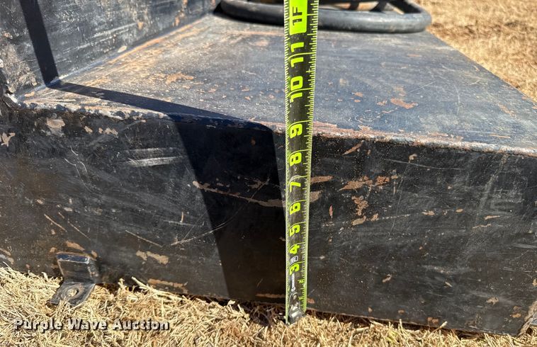 image for item ES5842 (2) Fuel transfer tanks