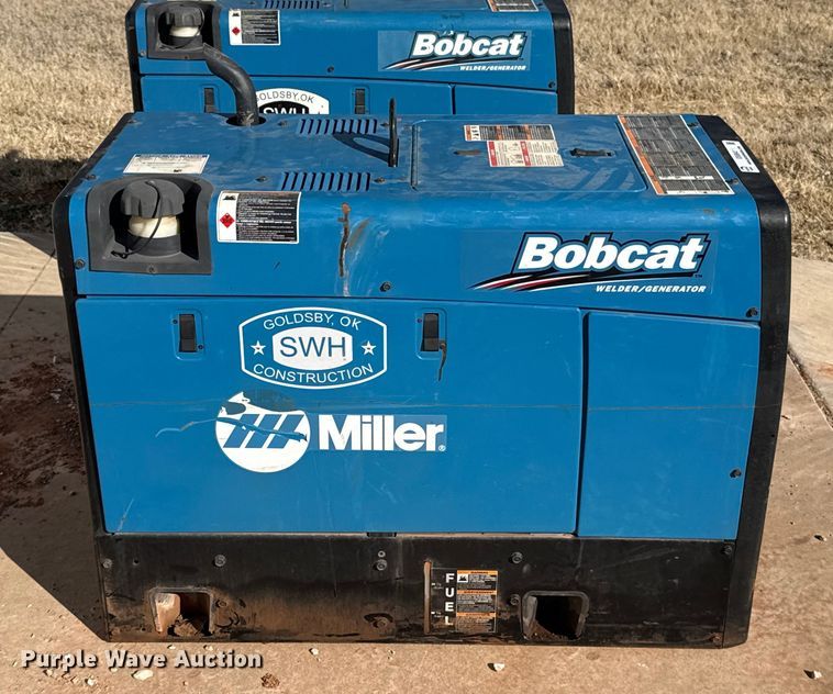 image for item ES5843 Miller Bobcat 225 welder/generator