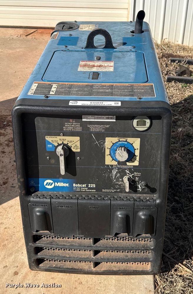 image for item ES5844 Miller Bobcat 225 welder/generator